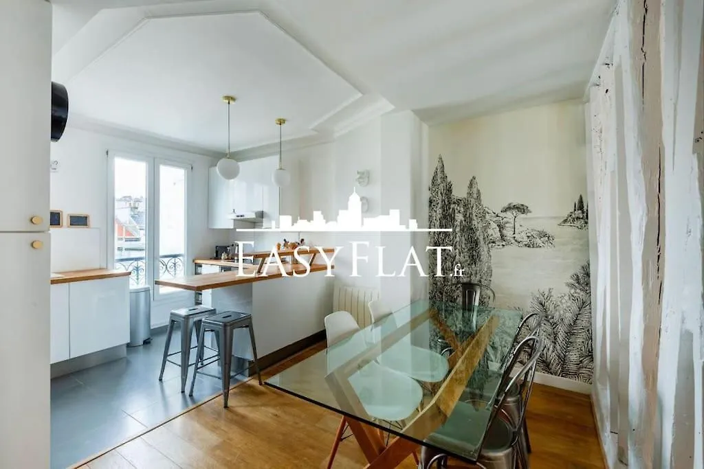 Fully-Equipped Family Apartment, Batignolles, By Easyflat Paryż